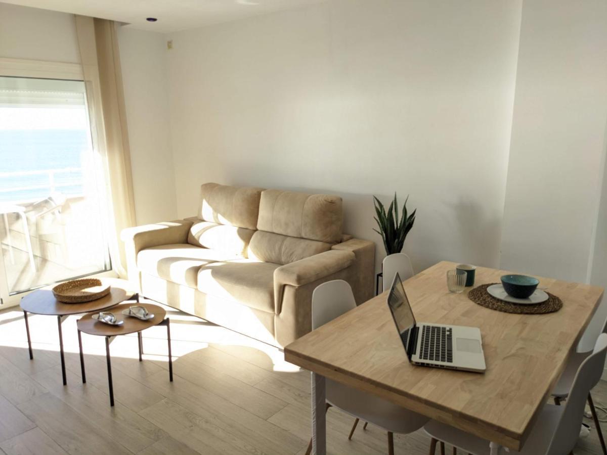 Apartamento En La Playa Con Garaje Cádiz Buitenkant foto
