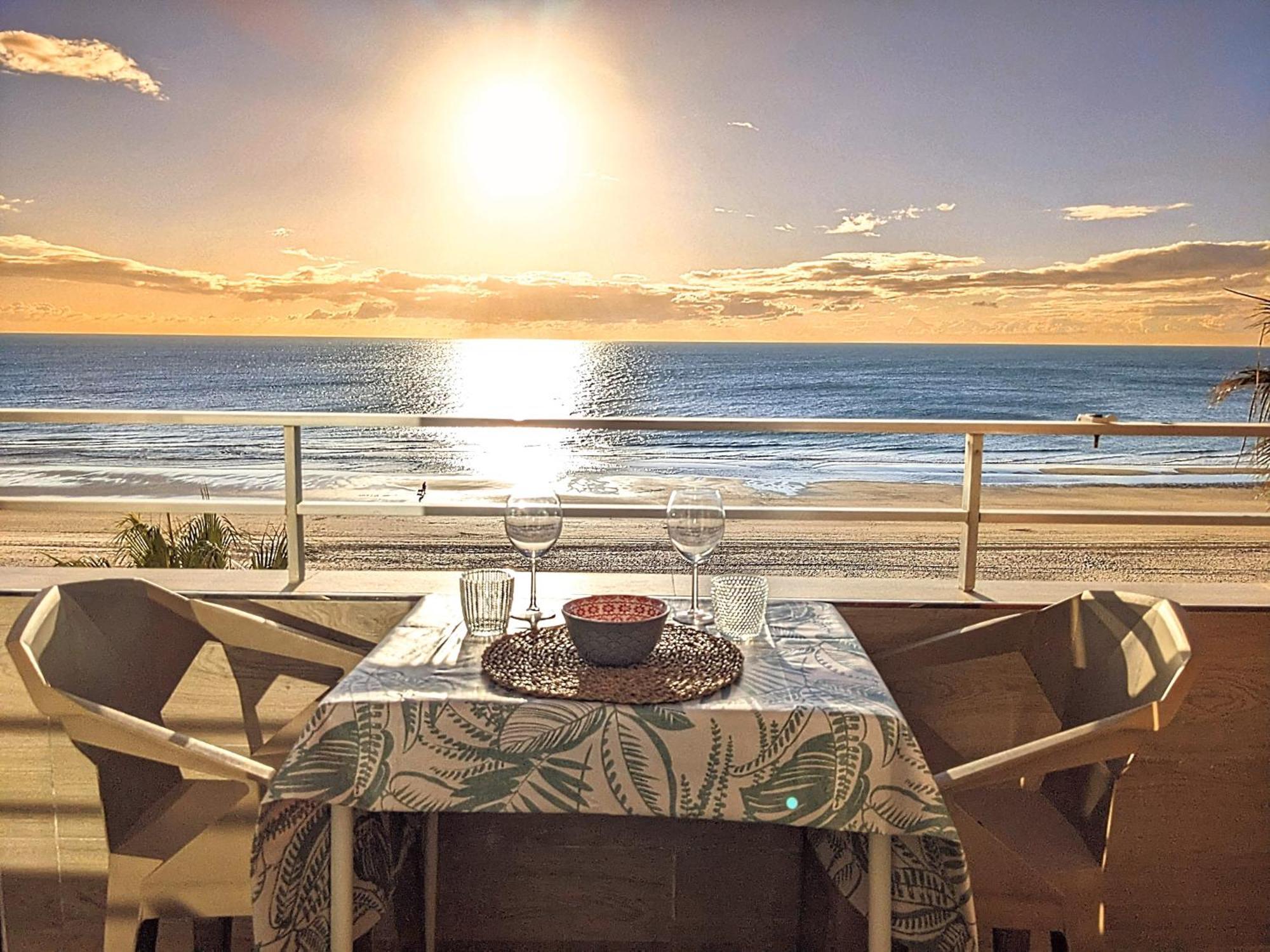 Apartamento En La Playa Con Garaje Cádiz Buitenkant foto